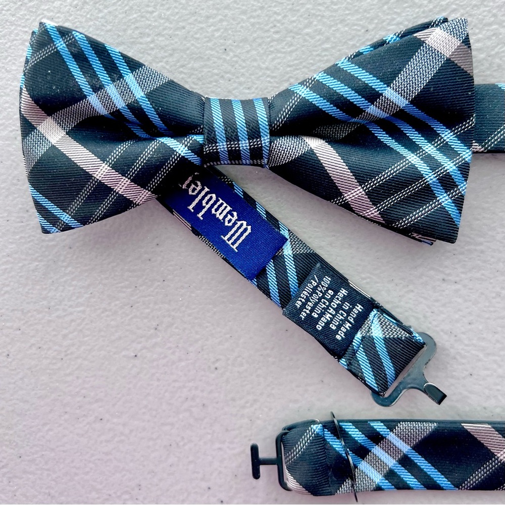 Wembley Plaid Bow Tie in Black and Blue - Adjustable - Excellent Condition